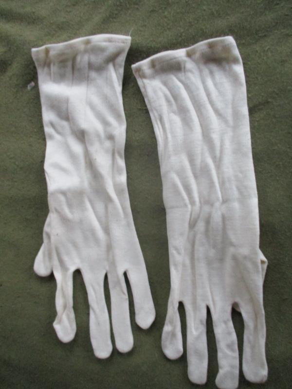 BRITISH ARMY issue NBC CBRN inner GLOVES white parade drill antiques handling LARGE SIZE 10 — image 2