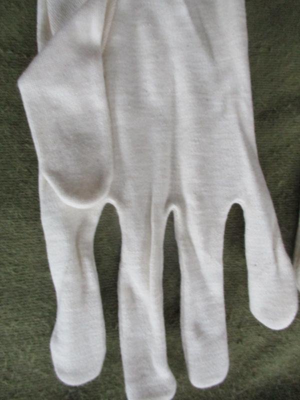 BRITISH ARMY issue NBC CBRN inner GLOVES white parade drill antiques handling LARGE SIZE 10 — image 4