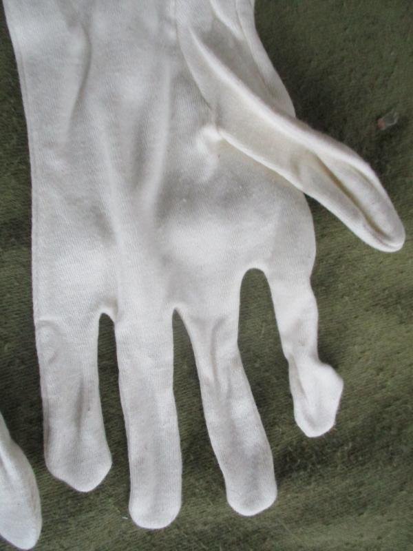 BRITISH ARMY issue NBC CBRN inner GLOVES white parade drill antiques handling LARGE SIZE 10 — image 5