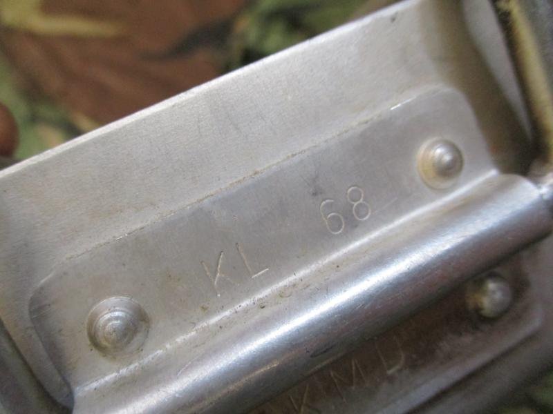 BRITISH ARMY NATO issue 1968 DATED Falklands war SMALL SIZE MESS TIN — image 3