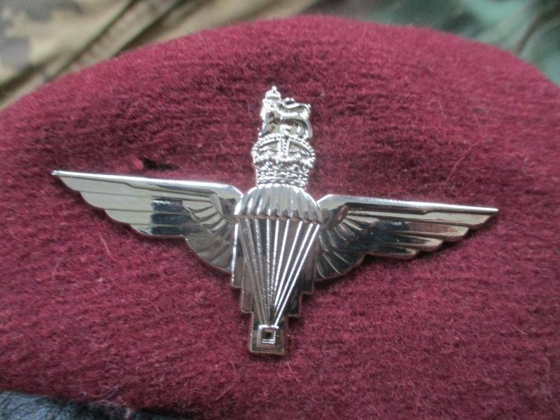 genuine PARACHUTE REGIMENT AIRBORNE MAROON BERET leather band SHAPED used 56cm M — image 3