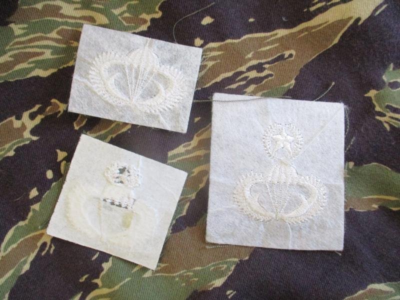 SOUTH KOREA parachute PARATROOPER PARA WINGS BADGE SET VIETNAM WAR era — image 2