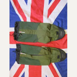 BERGHAUS YETI wilderness attack GORETEX WATERPROOF MOUNTAIN boot GAITERS SIZE …