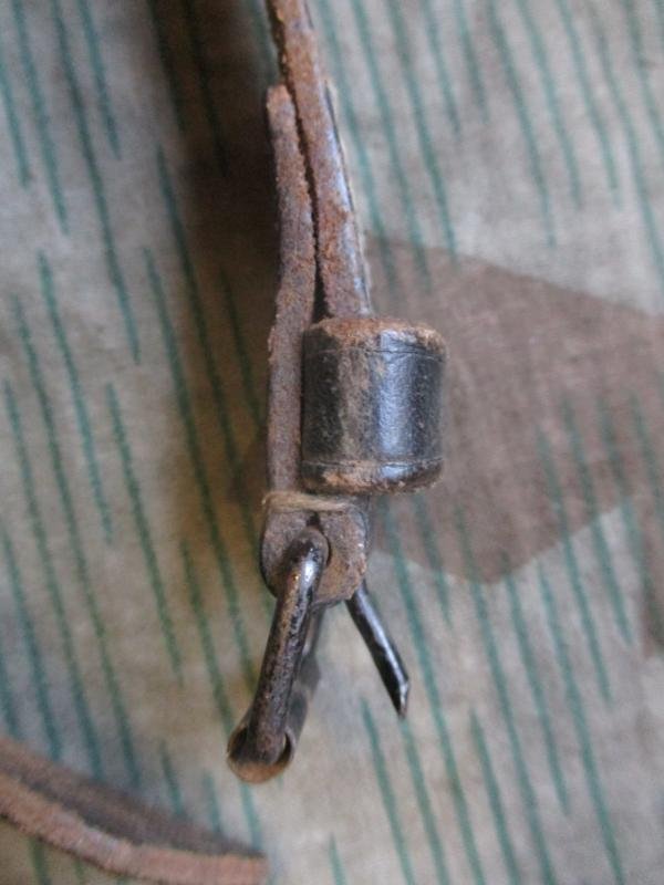 GENUINE GERMAN ARMY Waffen SS WW2 ZELTBHAN ZELT SHELTER PONCHO / mess tin STRAP — image 4