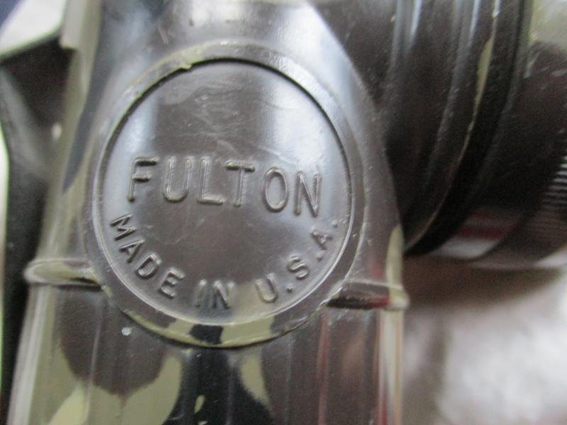 GENUINE US ARMY USMC issue RIGHT ANGLE TORCH FLASHLIGHT FULTON USA woodland camo — image 4