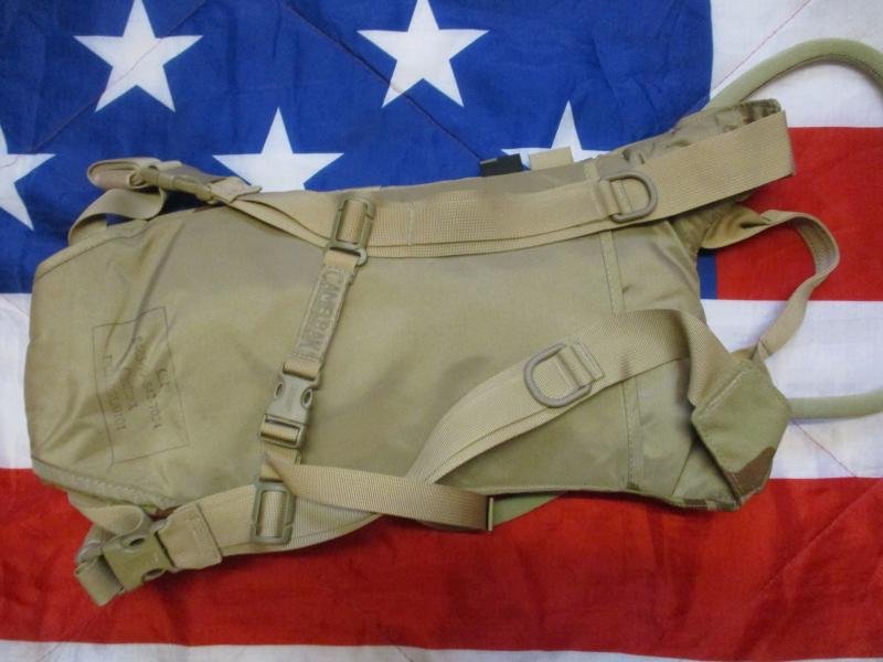 GENUINE US Aarmy USSF / seal team DevGru Afghanistan ISSUE CAMELBAK THERMOBAK 3L tri desert camo — image 4