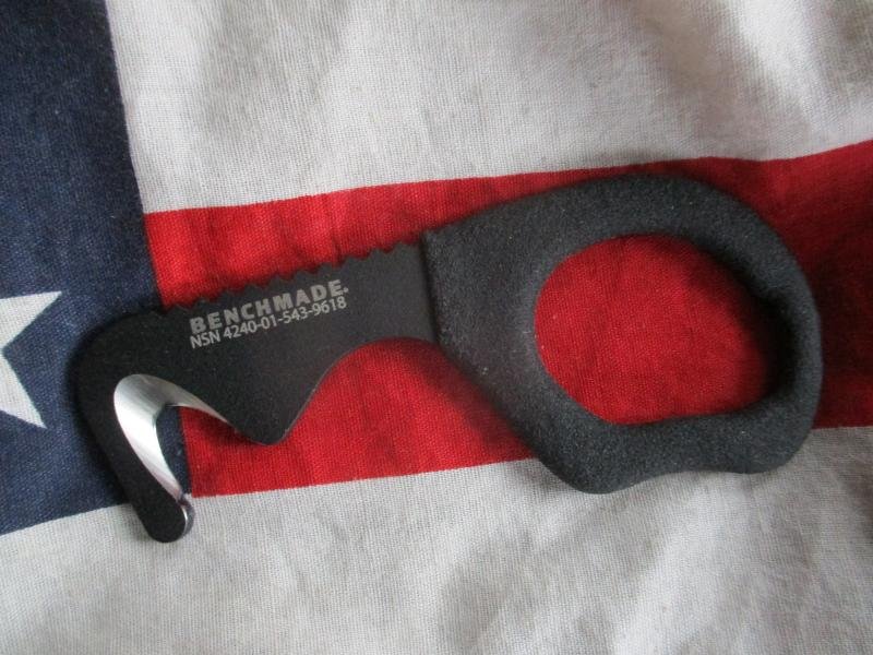 BENCHMADE USA Us Navy seal team DevGru USSF ISSUE CUTTER TOOL & COYOTE TAN POUCH — image 2