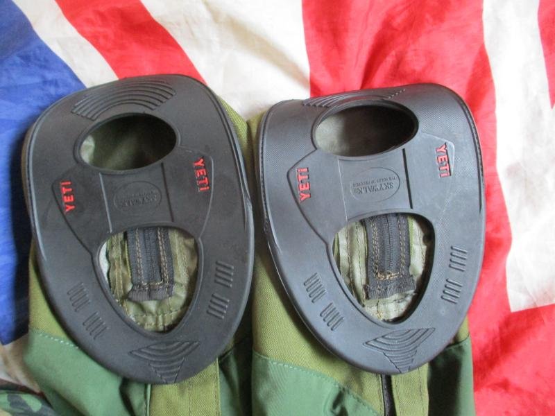 BERGHAUS YETI wilderness attack GORETEX WATERPROOF MOUNTAIN boot GAITERS large NEW — image 4