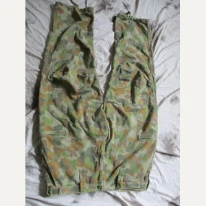 GENUINE issue AUSTRALIAN army JUNGLE AUSCAM DPU camo COMBAT TROUSERS …