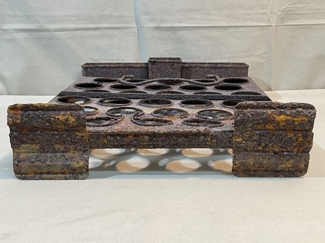 Original WWII German EGG Grenade Carry Case Rack — image 21