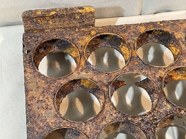 Original WWII German EGG Grenade Carry Case Rack — image 30