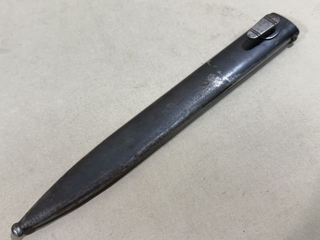 Original WWII German 98K Bayonet and Scabbard, MATCHING CARL EICKHORN — image 15