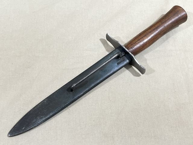 Original WWII French Fighting Knife and Scabbard — image 16