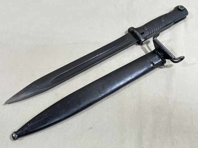 Original POST-WWII Norwegian Bayonet and Scabbard — image 2
