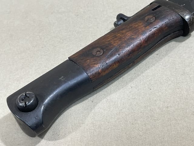 Original POST-WWII Norwegian Bayonet and Scabbard — image 9