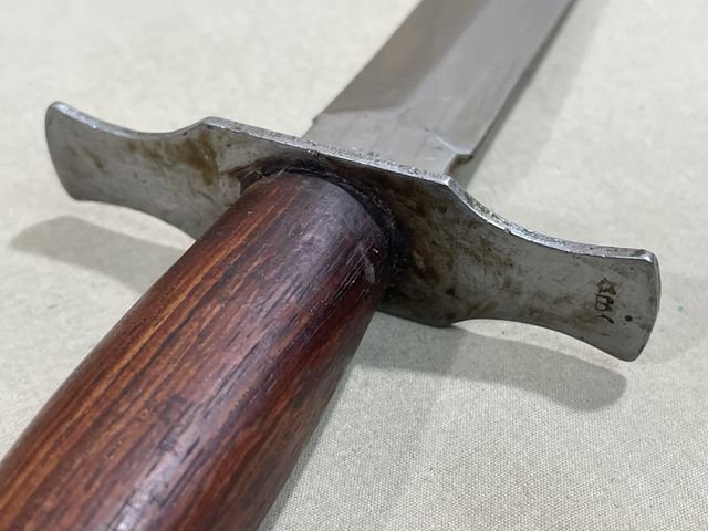 Original WWII French Fighting Knife and Scabbard, LE VENGEUR — image 8