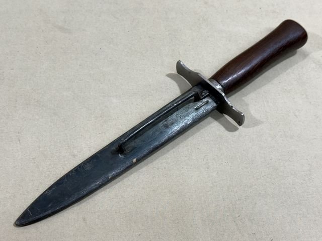 Original WWII French Fighting Knife and Scabbard, S.G. C.O — image 16