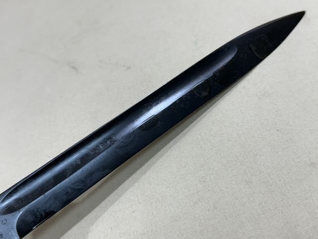 Original POST-WWII Norwegian Bayonet and Scabbard — image 3