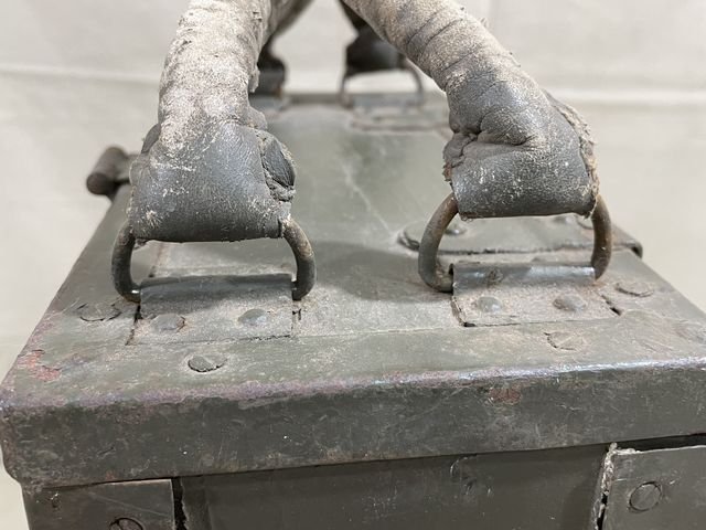 Original WWII Italian Breda M37 MG Loading Frames with Box — image 13