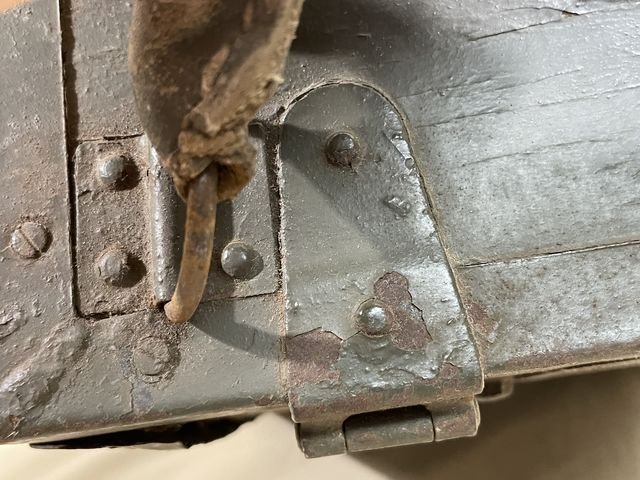 Original WWII Italian Breda M37 MG Loading Frames with Box — image 27