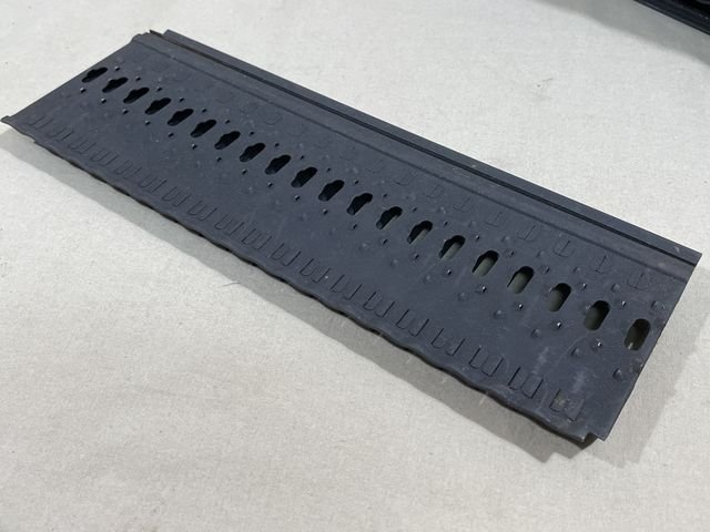 Original WWII Italian Breda M37 MG Loading Frames with Box — image 4