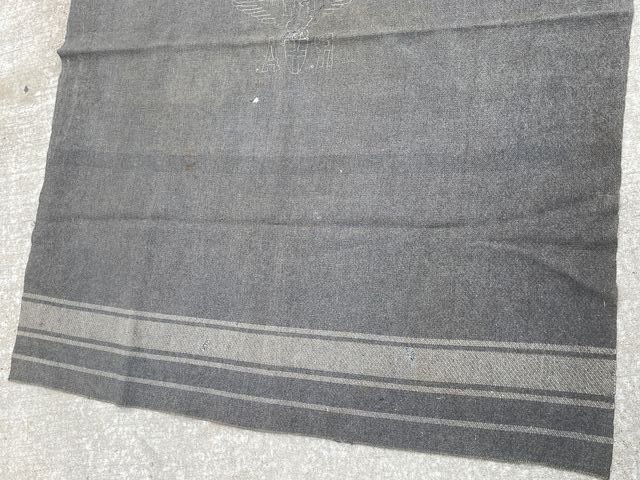 Original WWII Era Italian Soldier's Gray Thick Wool Blanket — image 4