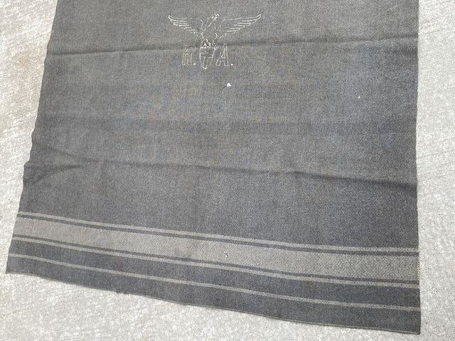 Original WWII Era Italian Soldier's Gray Thick Wool Blanket — image 8