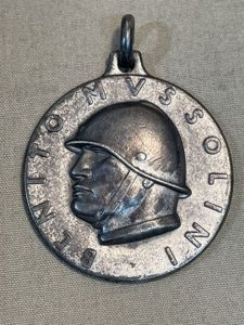 Original Fascist Italy BENITO MUSSOLINI Medal