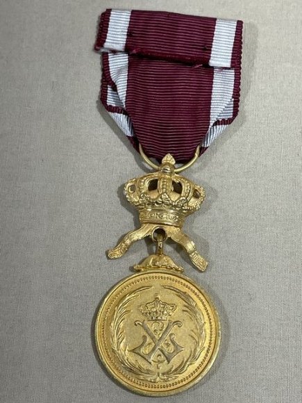 Original Belgium Medal Travail et Progrčs — image 5