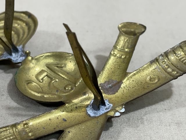 Original WWII Italian Artillery Cap Badge, 158 — image 8