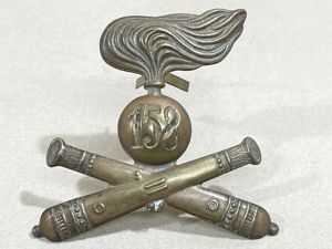 Original WWII Italian Artillery Cap Badge, 158