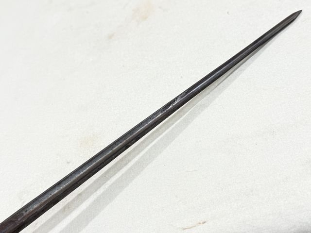 Original WWI French 86/15 Bayonet, Scabbard and Leather Frog — image 4