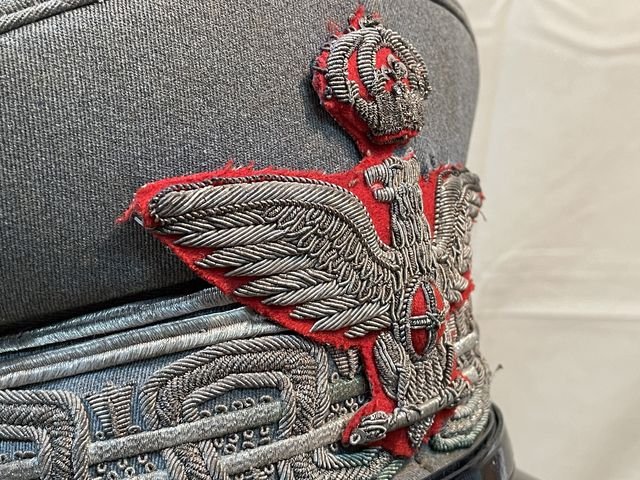 Original WWII Italian Division Level General's Visor Hat — image 11