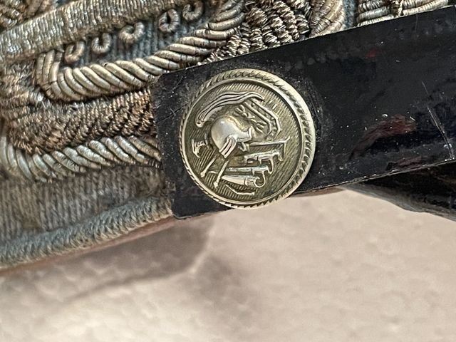 Original WWII Italian Division Level General's Visor Hat — image 14