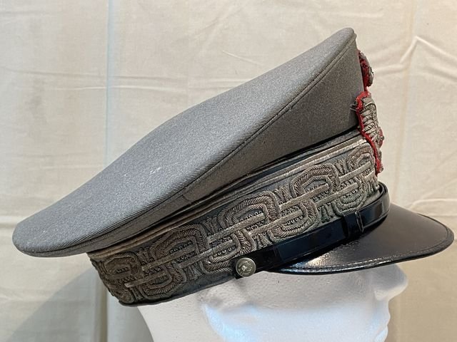 Original WWII Italian Division Level General's Visor Hat — image 24