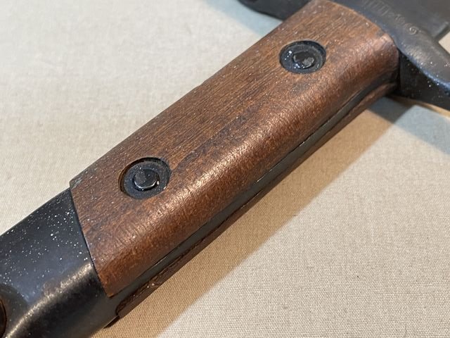 Original WWII Italian Carcano M91 Bayonet & Scabbard — image 12