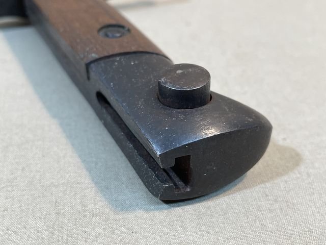 Original WWII Italian Carcano M91 Bayonet & Scabbard — image 15