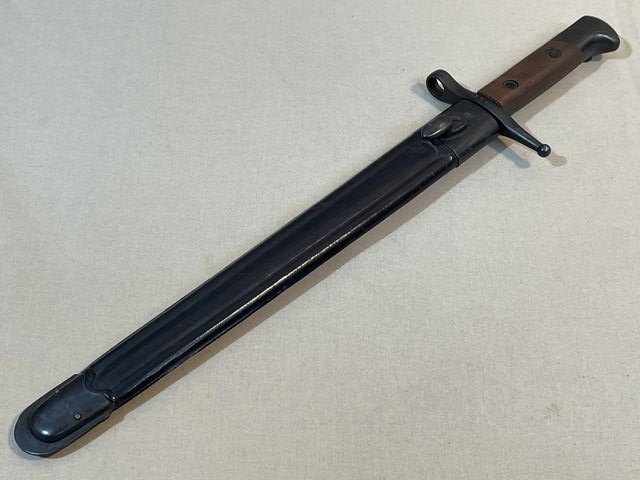 Original WWII Italian Carcano M91 Bayonet & Scabbard — image 31