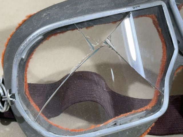 Original 1973 COLD WAR Russian Flight Helmet Goggles — image 2