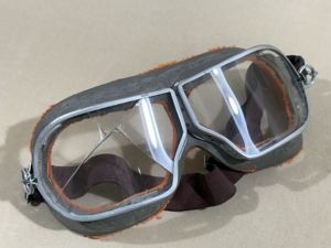 Original 1973 COLD WAR Russian Flight Helmet Goggles
