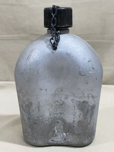 Original Vietnam Era US Army Canteen, 1962 Dated — image 2