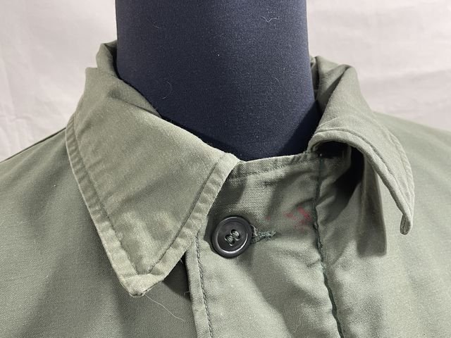 Original Vietnam Era US Navy A2 Deck Jacket, NAMED LARGE SIZE — image 3