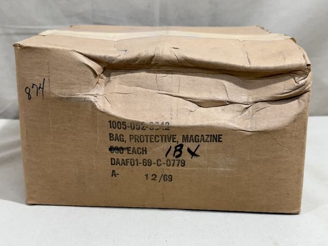 Original 1969 US Bag, Protective, Magazine 500 Each, Full Unopened Box — image 2