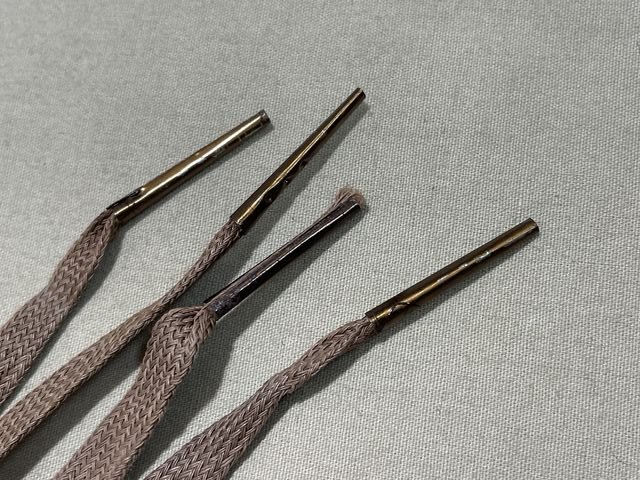 Original WWII German TAN 90cm Shoe Laces, Pair — image 2