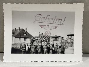 Original WWII German Heer Soldiers Group 'Secret!' Photograph, Geheim!