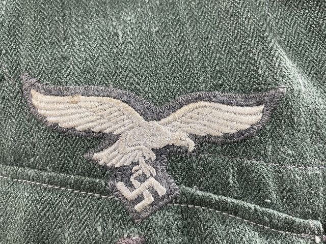 Original WWII German Luftwaffe Reed Green HBT Combat Tunic — image 2