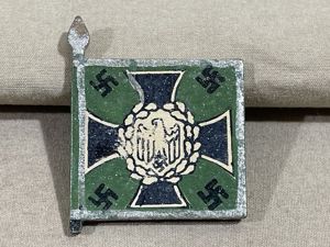 Original Nazi Era German Hand-Painted Wooden Flag Pin, Jðger