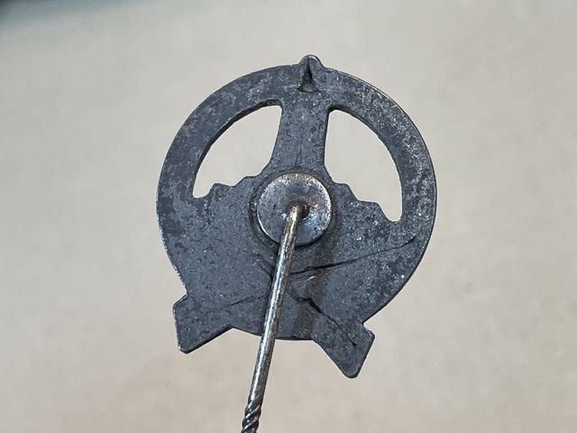 Original Nazi Era German DRKB Member's Shooting Award Stick Pin — image 2