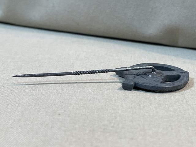 Original Nazi Era German DRKB Member's Shooting Award Stick Pin — image 3
