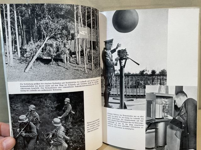 Original WWII German Flyer in the Fight Book, Flieger im Kampf — image 11